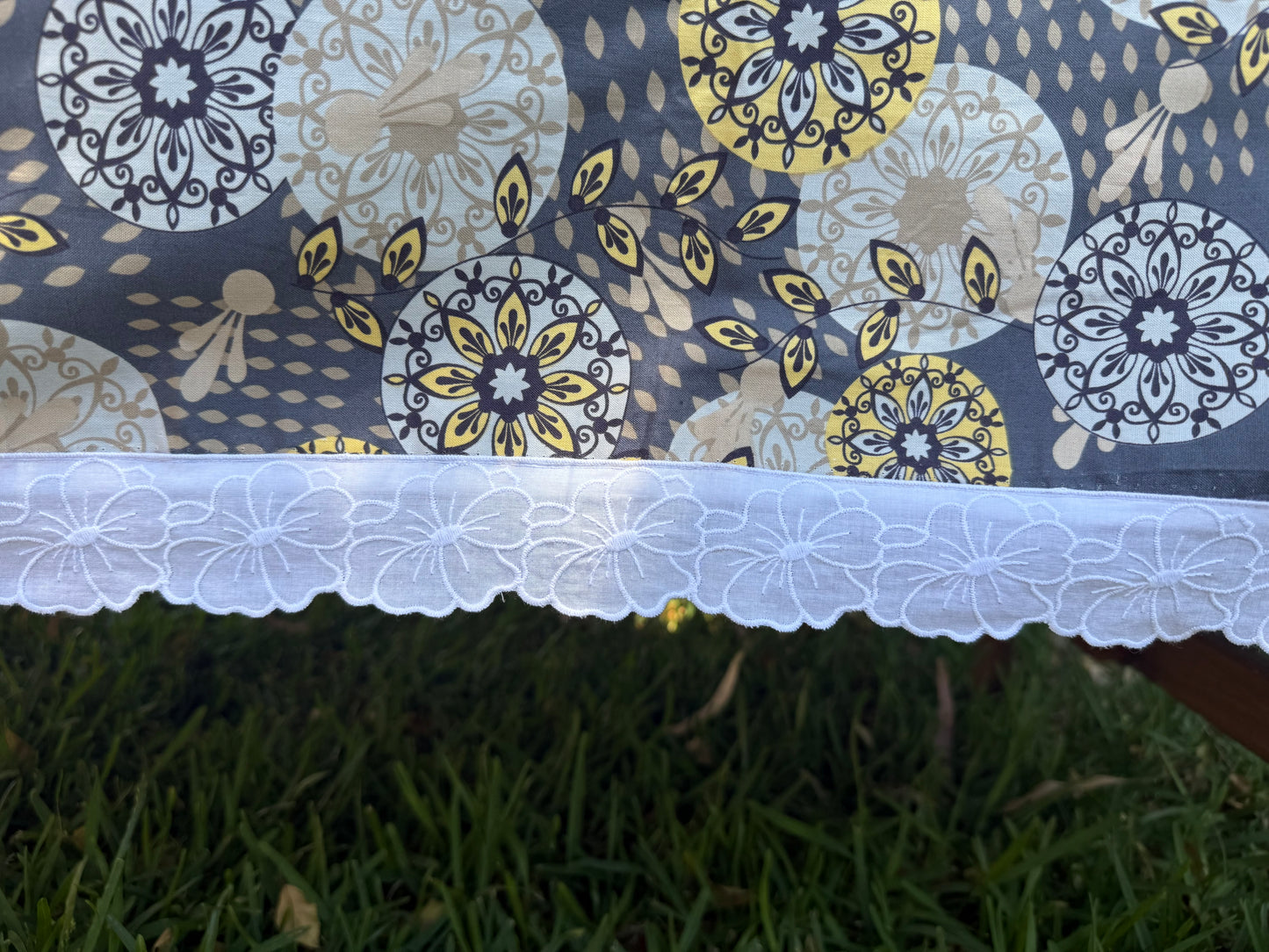 Geometric Print Pattern