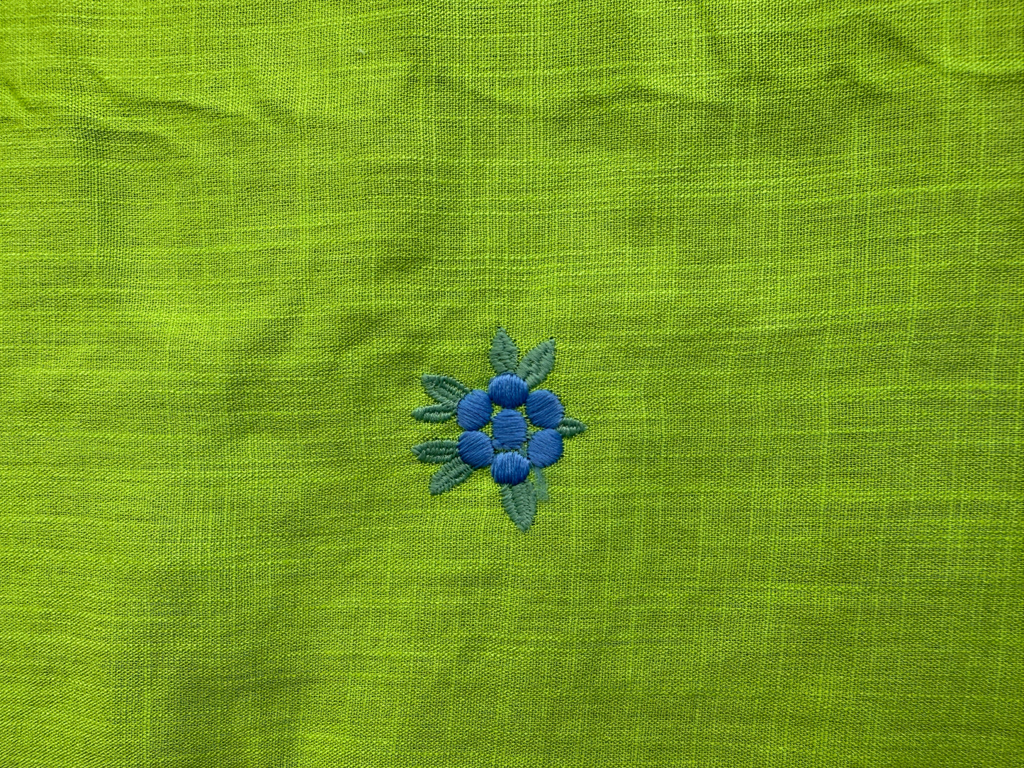 Embroidered-Floral Pattern (Linen)